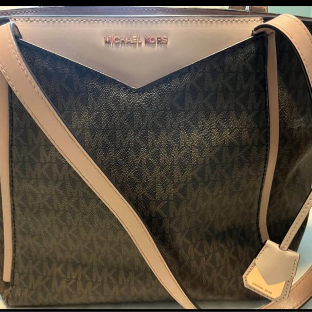 Michael Kors Black and Tan Shoulder Bag (Rose Gold accents) - Picture 2 of 4